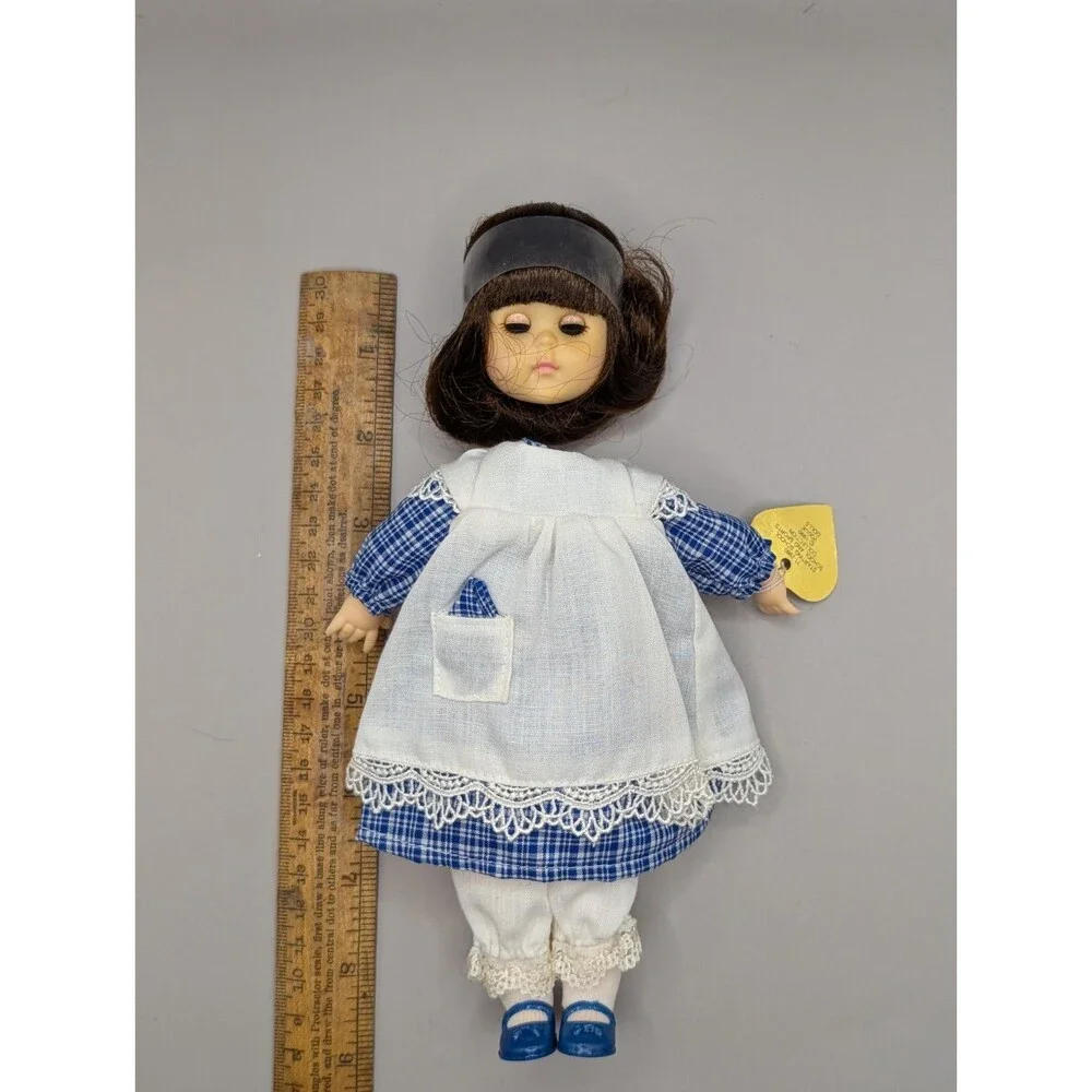 Vouge Ginny Vintage Doll Starting School, School And spots Collection